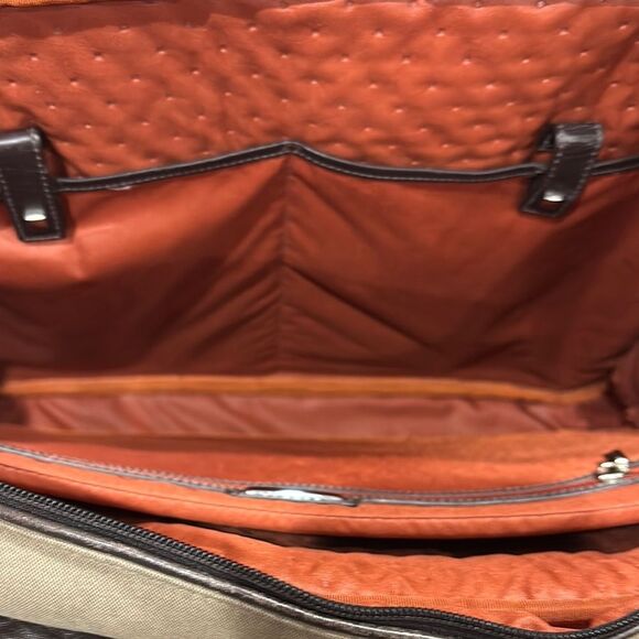 Tumi LXT rare Green and Brown Men's Bag - Picture 7 of 9